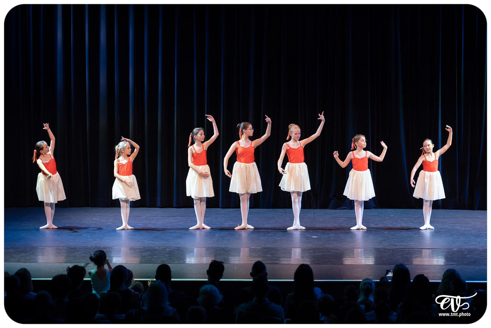 ECOLE DE DANSE CÉCILE ADAMOW